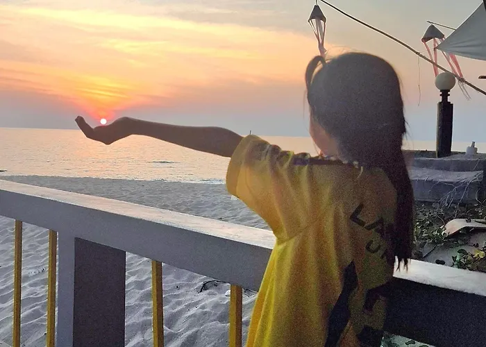 Lanta Valom Buri